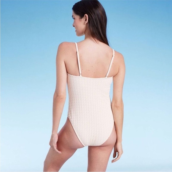 Shade & Shore Crochet One Piece Swimsuit in Cream NWT - Picture 3 of 8